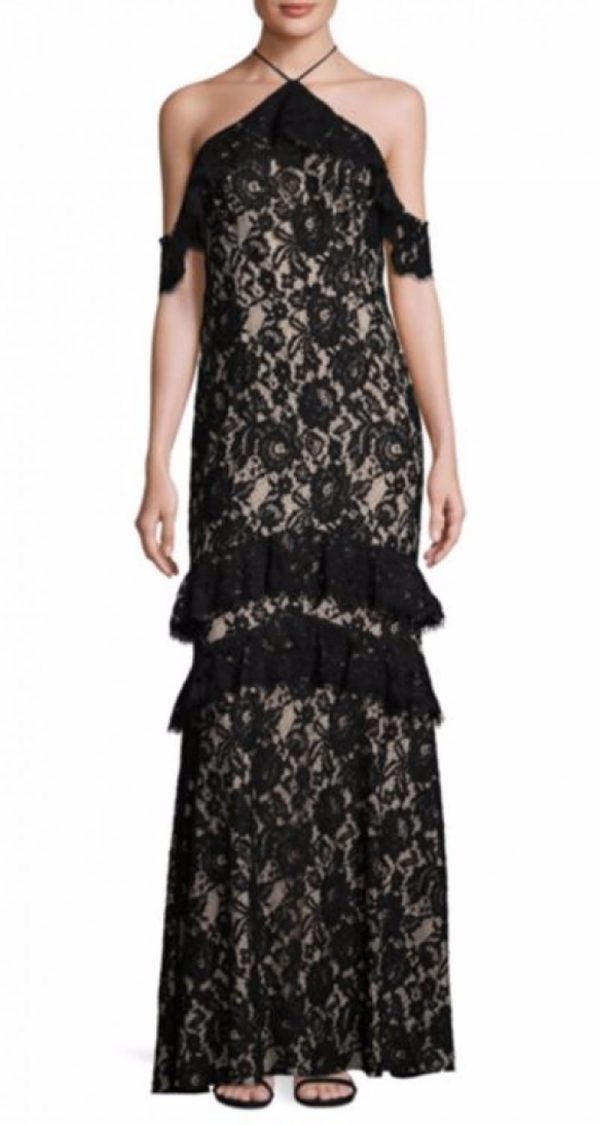 VESTIDO CON HOMBROS CAÍDOS DE ENCAJE