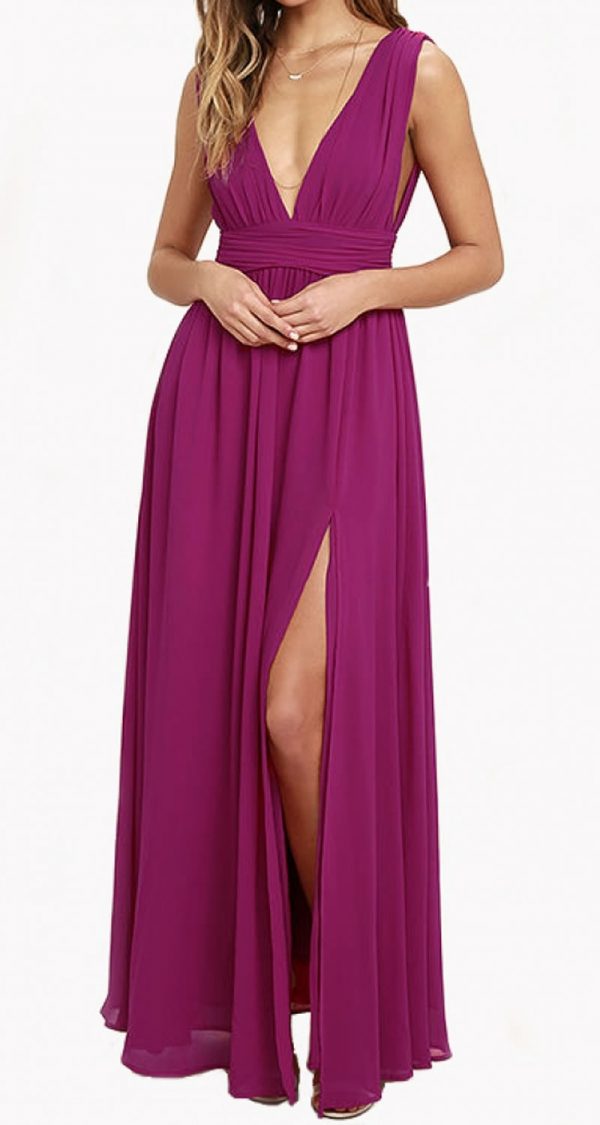 VESTIDO HALTER CON ABERTURA EN LA PIERNA