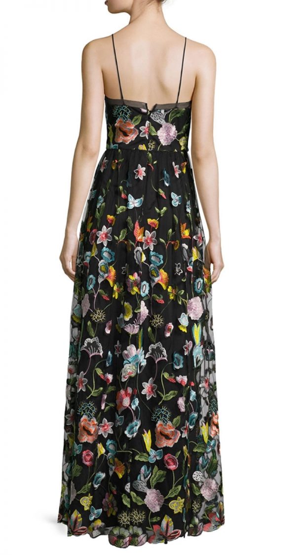 VESTIDO BORDADO CON ESCOTE EN V Y FALDA AMPLIA - Image 2