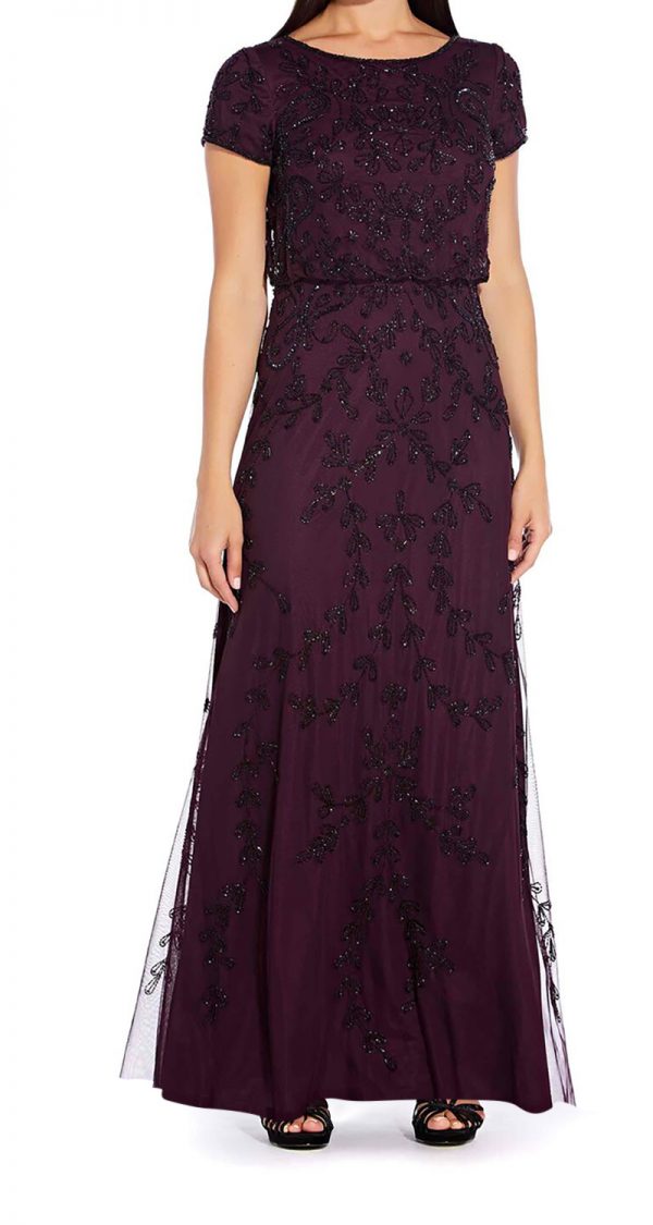VESTIDO DE MANGAS BORDADO EN CANUTILLOS