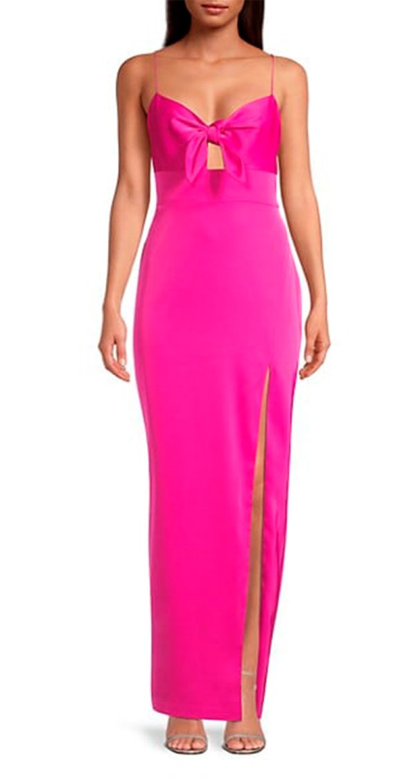 VESTIDO DE TIRAS CON NUDO AL FRENTE Y ABERTURA