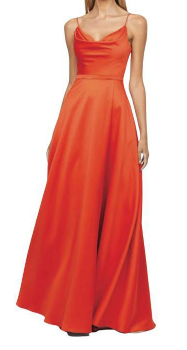 VESTIDO ESCOTE DRAPEADO Y FALDA CON VUELO