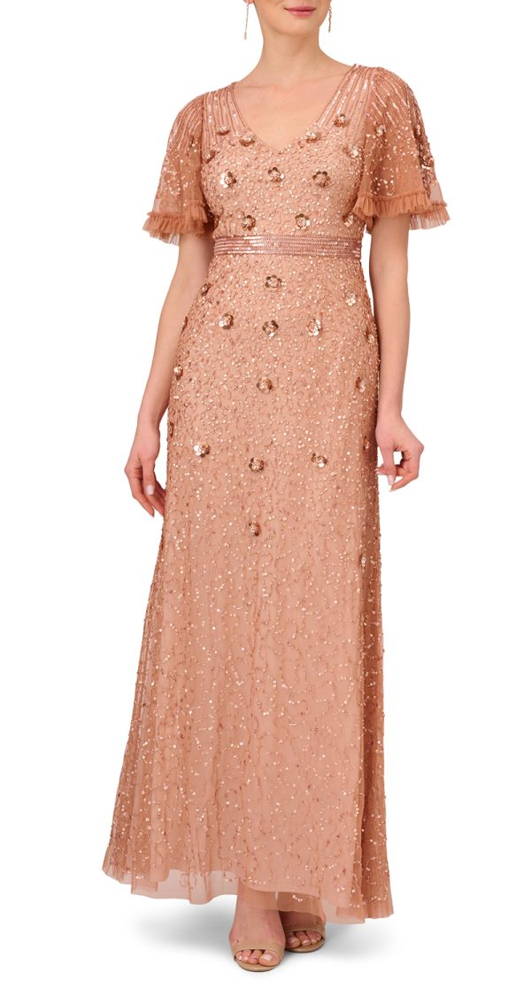 VESTIDO DE MANGAS BORDADO CON ESCOTE EN V