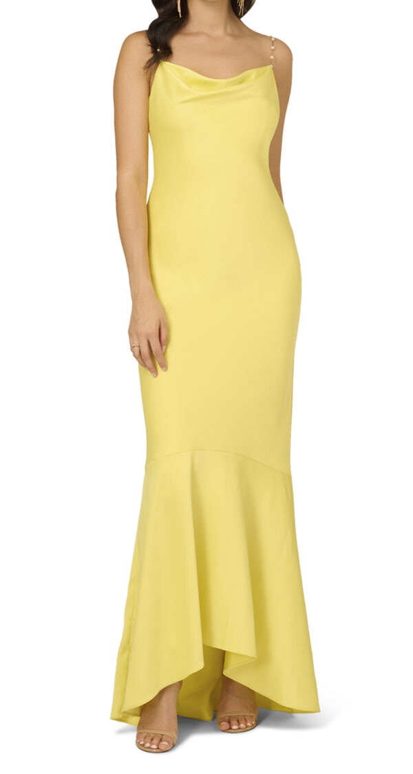 VESTIDO DE TIRITAS CON ESPALDA CRUZADA Y FALDA BOLERO