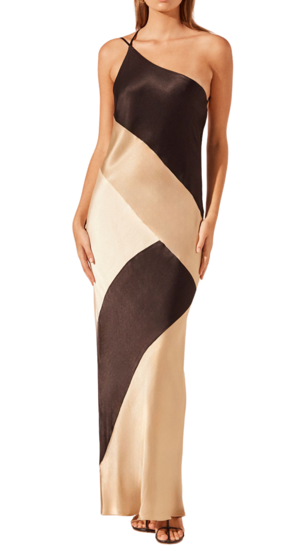 VESTIDO EN SEDA DE UN HOMBRO CON ESPALDA DRAPEADA
