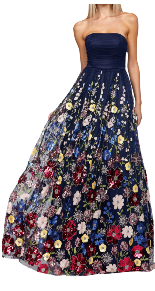 VESTIDO STRAPLESS CON FALDA DE VUELO DE FLORES LENTEJUELAS