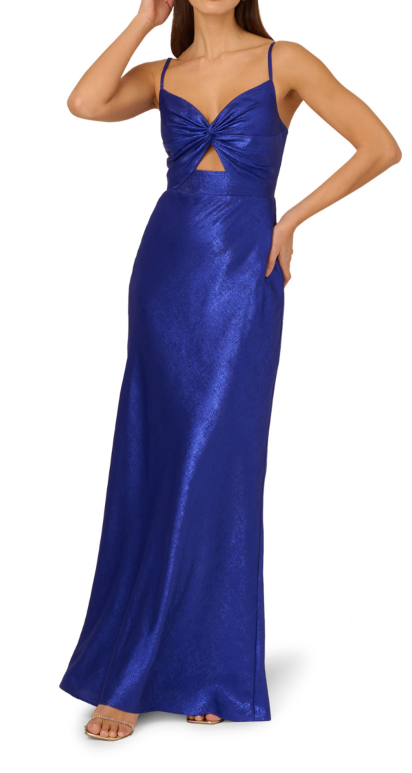 VESTIDO DE TIRAS CON NUDO EN EL ESCOTE