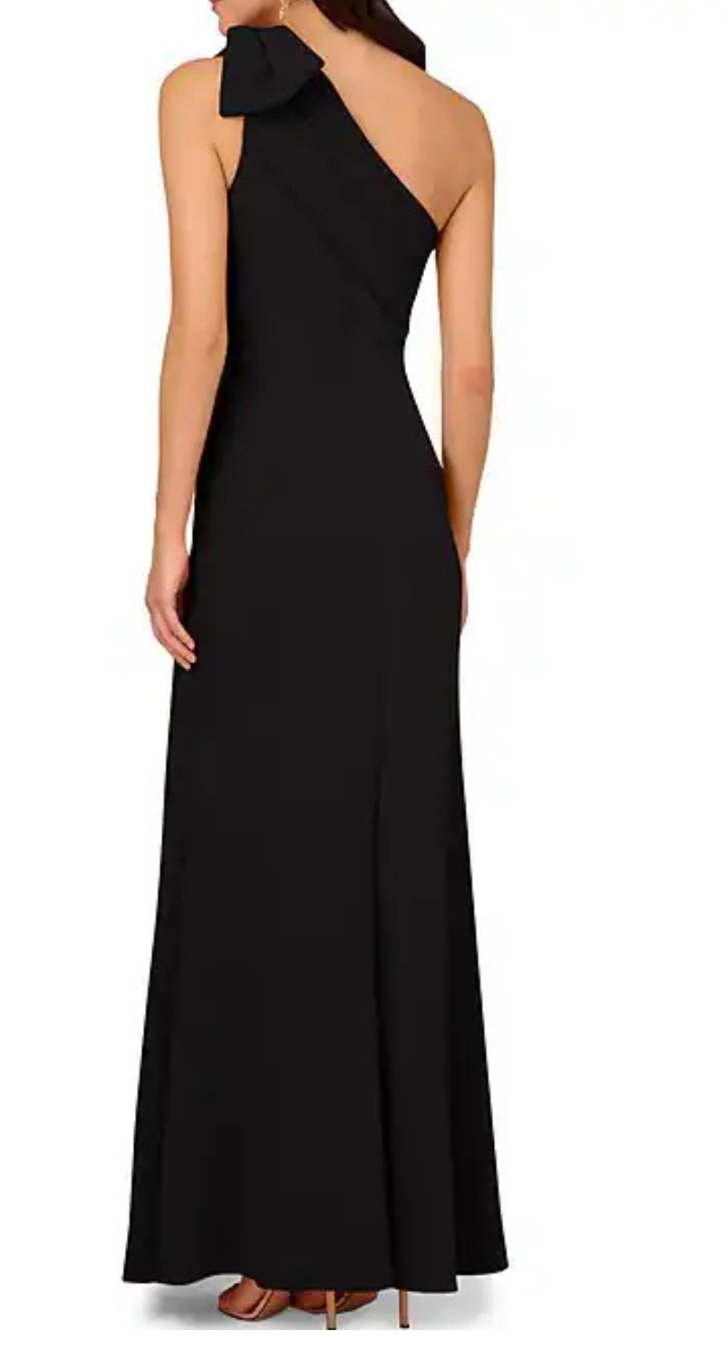 VESTIDO DE UN HOMBRO EN CREPE CON DETALLE MOÑO - Image 2